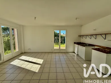 Maison traditionnelle à Le Luc (83340)