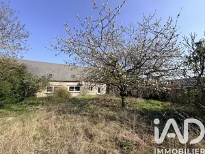 Barn in Chevilly (45520)
