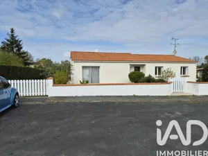 Traditional house in Nesmy (85310)