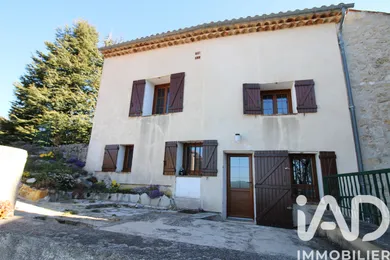 Maison de village à La Bastide (83840)