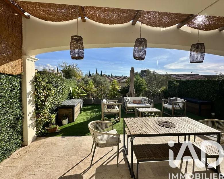 Maison 4 pièces 90 m² · à Le Castellet · 90 m² · 595 000 €