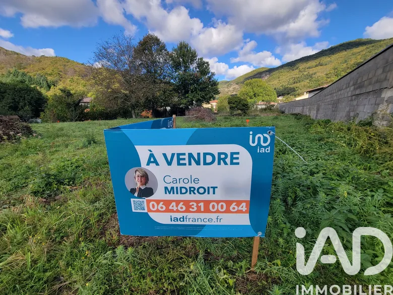 Terrain à bâtir à Thueyts (07330) · 49 500 €