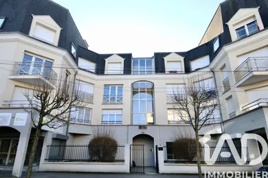 Duplex in Pontault-Combault (77340)