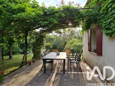 Maison à Saint-Mamert-du-Gard (30730)