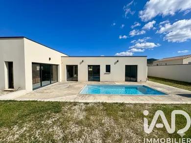 Maison traditionnelle à Bollène (84500)