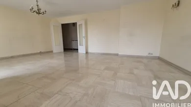 Apartment in Grenoble (38100)
