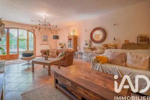 Mas à Plan-d'Orgon (13750)