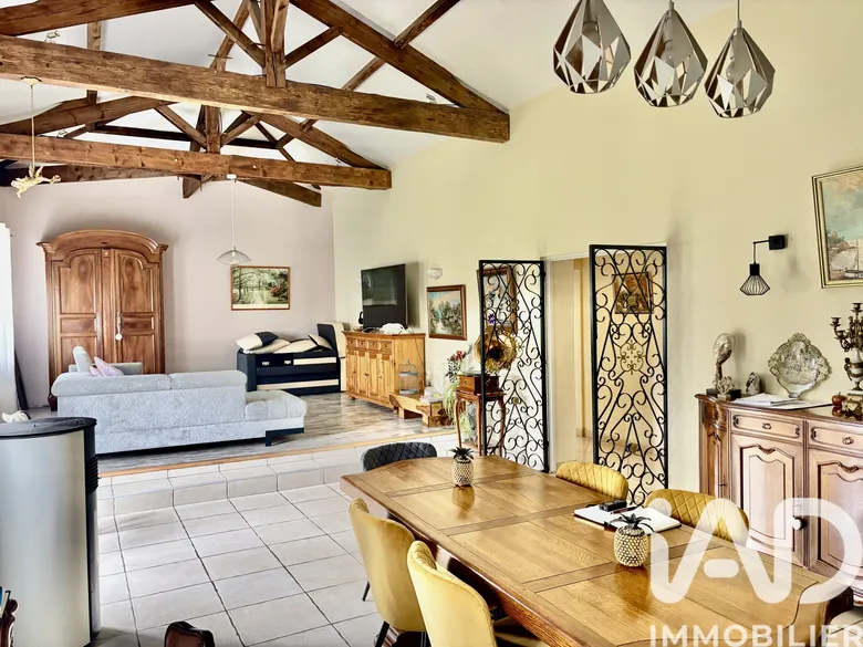 Maison 6 pièces 149 m² · à Ambès · 149 m² · 292 000 €