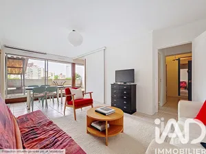 Apartment in Maisons-Alfort (94700)