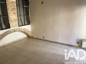 Village house in Sarrians (84260)