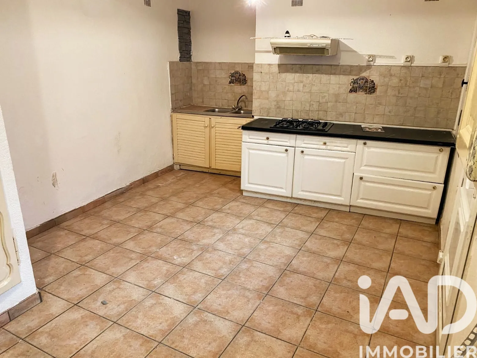Vente maison à Sarrians (84260) : maison de village 3 pièces 45 m² — 2