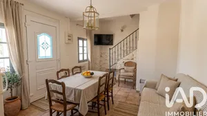 Maison de village à Sarrians (84260)