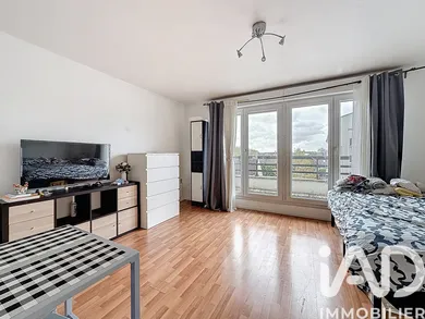 Appartement à Pontault-Combault (77340)