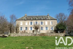 Domain in Saint-Cirgues-la-Loutre (19220)