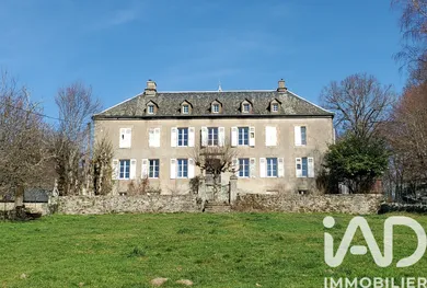 Domain in Saint-Cirgues-la-Loutre (19220)