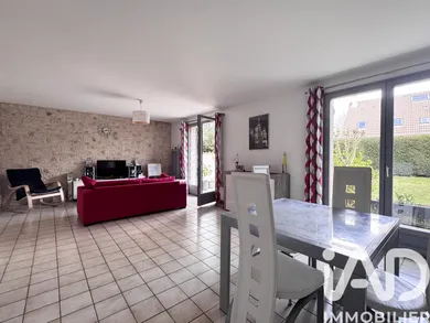 House in Plaisir (78370)