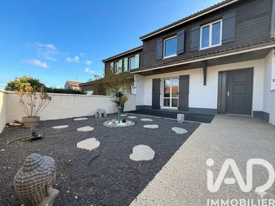 Maison à Éclaron-Braucourt-Sainte-Livière (52290)