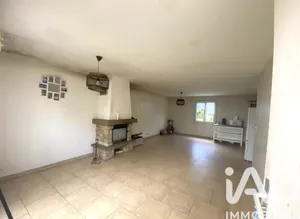 Maison traditionnelle à Louvilliers-lès-Perche (28250)