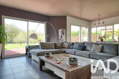 Architectural house in Illiers-Combray (28120)