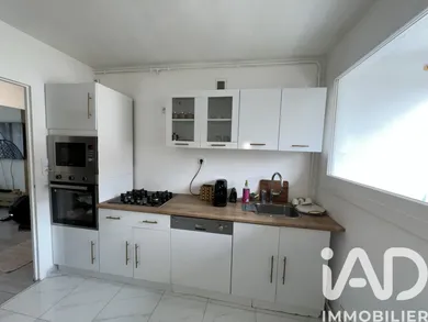 Apartment in Auxerre (89000)
