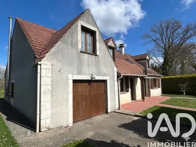 Maison traditionnelle à Le Malesherbois (45330)