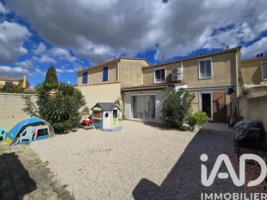 Maison à Laudun-l'Ardoise (30290)