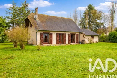 Maison à Saint-Laurent-des-Bois (27220)