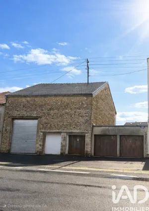 Building in Charleville-Mézières (08000)