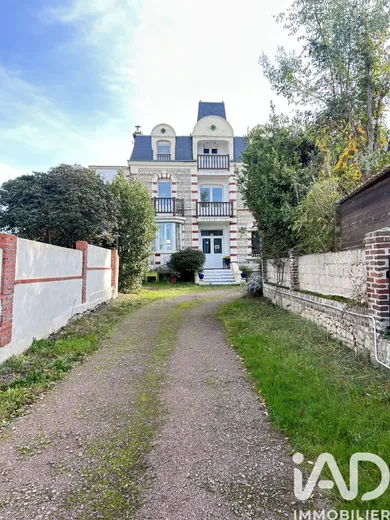 Demeure à Dives-sur-Mer (14160)