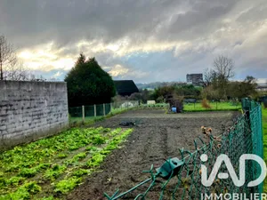 Terrain à bâtir à Fismes (51170)
