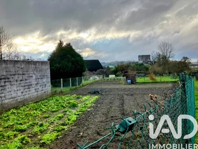 Terrain à bâtir à Fismes (51170)