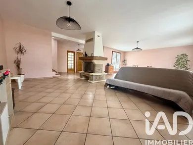 Maison à Ormesson sur Marne (94490)