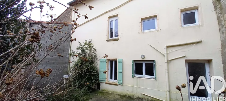 Immeuble 1 pièce 344 m² · à Mauzé-sur-le-Mignon · 344 m² · 129 900 €