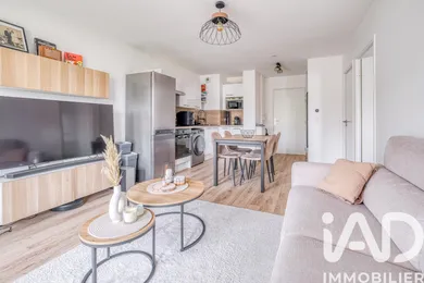Apartment in Melun (77000)