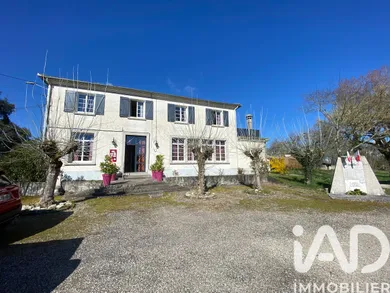 Maison de village à Boussès (47420)