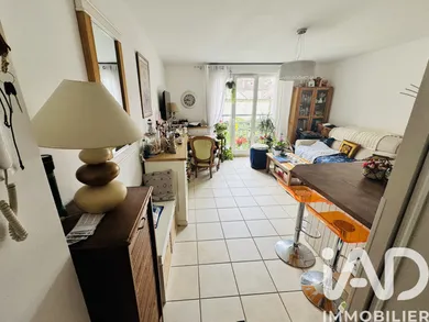 Apartment in Montereau-Fault-Yonne (77130)