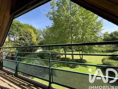Maison d'architecte à Plélauff (22570)