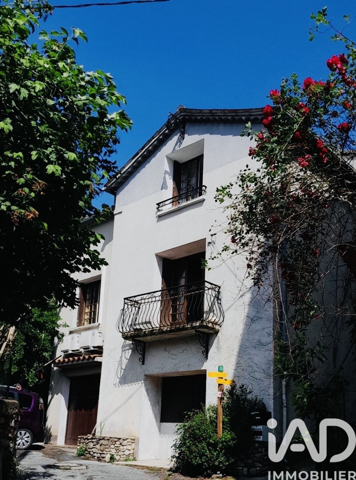 maison à Avèze