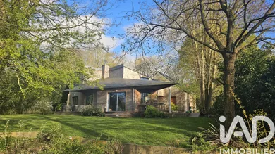 Architectural house in Amanlis (35150)