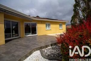 Maison à Saint-Paul-en-Born (40200)