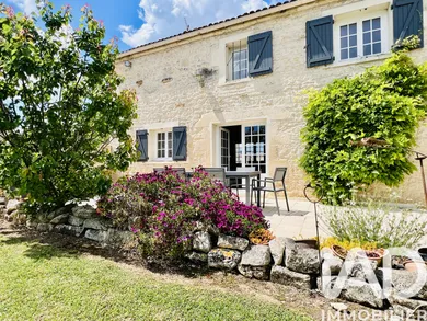 House in Landrais (17290)