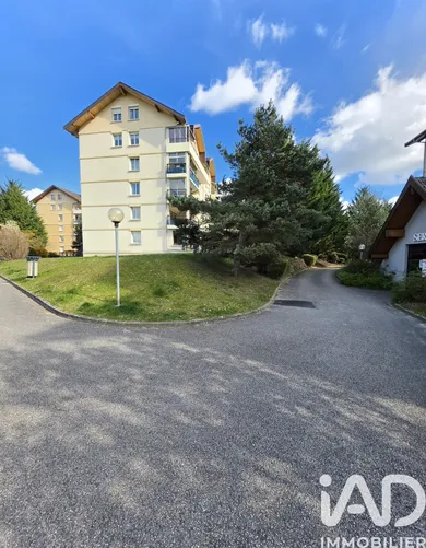 Appartement à Saint-Julien-en-Genevois (74160)