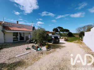 Maison à Le Château-d'Oléron (17480)