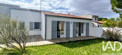 House in La Rochelle (17000)