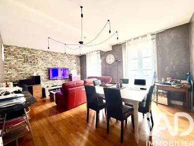 Apartment in La Flèche (72200)