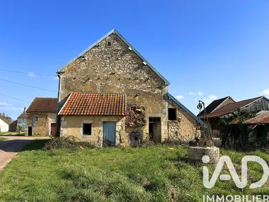 Village house in Etais-la-sauvin (89480)