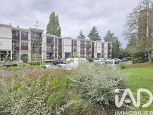 Apartment in Villenave-d'Ornon (33140)