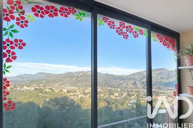 Appartement à Carros (06510)