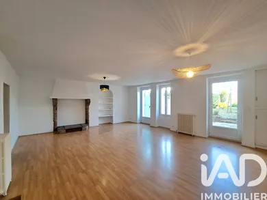 Townhouse in La Ferrière (85280)