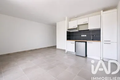 Apartment in Toulouse (31100)